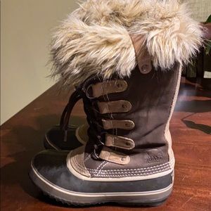 Sorel Joan of Arc winter waterproof boots